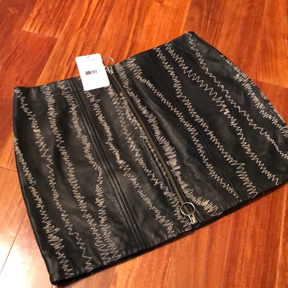 FREE PEOPLE genuine leather mini skirt, size 10